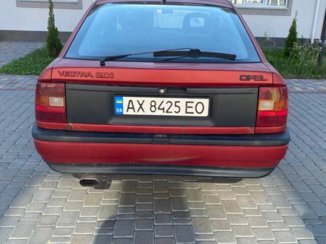 Красный Опель Вектра, объемом двигателя 2 л и пробегом 370 тыс. км за 2000 $, фото 1 на Automoto.ua