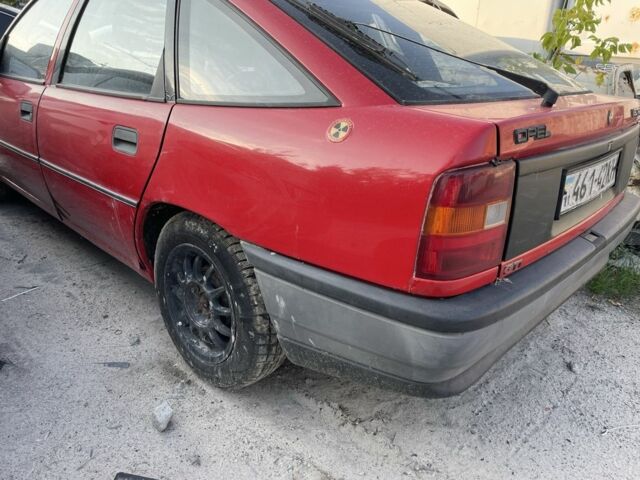 Червоний Опель Вектра, об'ємом двигуна 2 л та пробігом 100 тис. км за 483 $, фото 6 на Automoto.ua