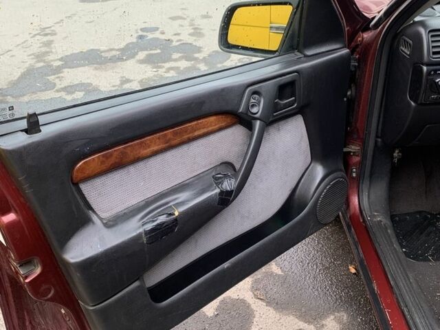 Красный Опель Вектра, объемом двигателя 1.8 л и пробегом 300 тыс. км за 1500 $, фото 13 на Automoto.ua