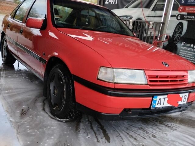 Червоний Опель Вектра, об'ємом двигуна 1.6 л та пробігом 130 тис. км за 1350 $, фото 2 на Automoto.ua