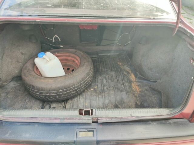 Красный Опель Вектра, объемом двигателя 2 л и пробегом 230 тыс. км за 1400 $, фото 7 на Automoto.ua