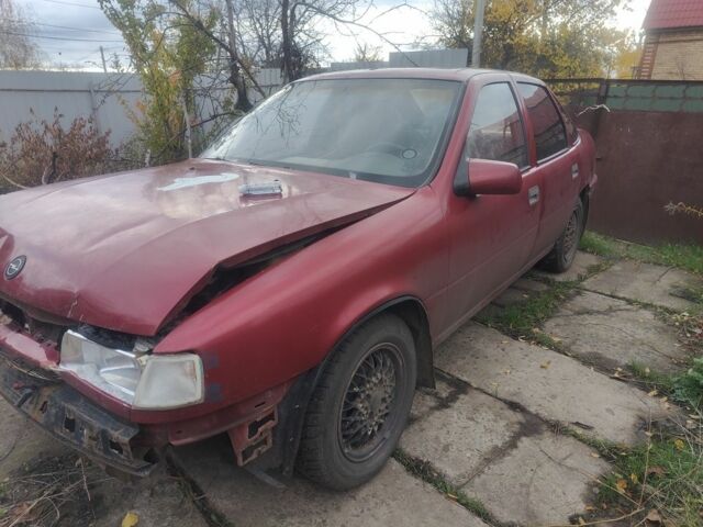 Красный Опель Вектра, объемом двигателя 1.6 л и пробегом 400 тыс. км за 700 $, фото 1 на Automoto.ua