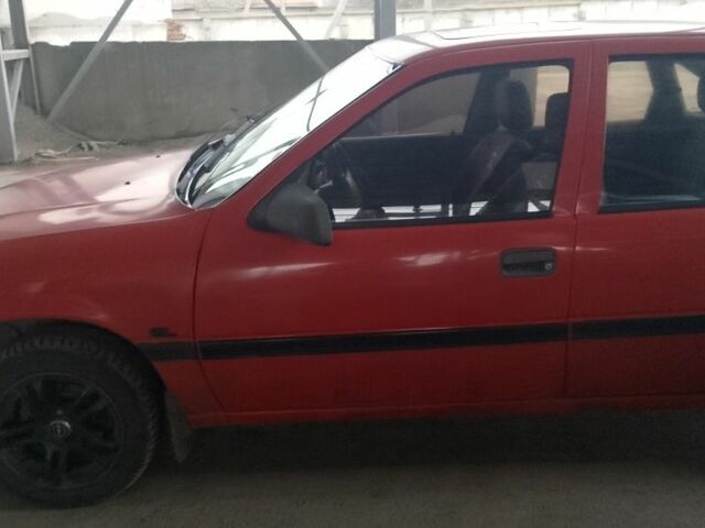 Красный Опель Вектра, объемом двигателя 1.6 л и пробегом 1 тыс. км за 1500 $, фото 17 на Automoto.ua