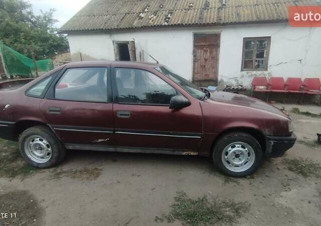 Красный Опель Вектра, объемом двигателя 2.5 л и пробегом 260 тыс. км за 1150 $, фото 2 на Automoto.ua