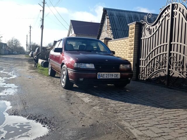 Красный Опель Вектра, объемом двигателя 1.6 л и пробегом 55 тыс. км за 1600 $, фото 10 на Automoto.ua