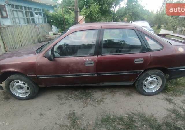 Красный Опель Вектра, объемом двигателя 2.5 л и пробегом 260 тыс. км за 1150 $, фото 1 на Automoto.ua