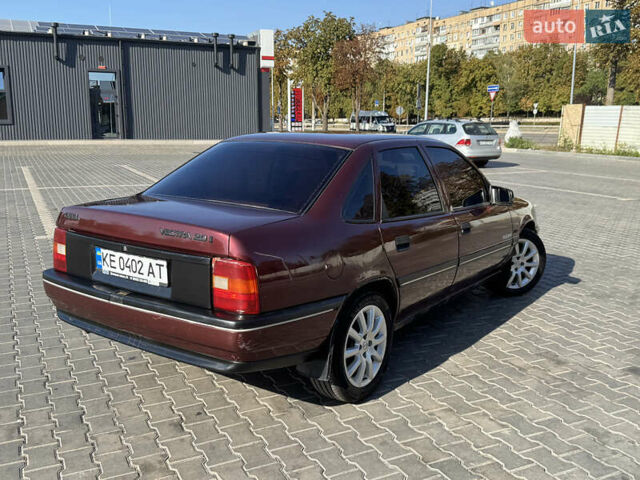 Червоний Опель Вектра, об'ємом двигуна 2 л та пробігом 444 тис. км за 2000 $, фото 4 на Automoto.ua