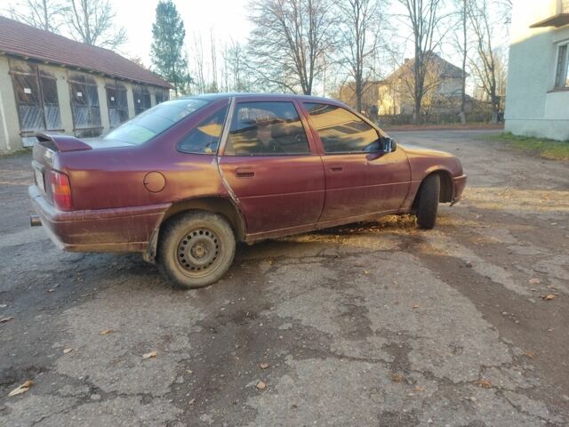 Червоний Опель Вектра, об'ємом двигуна 0 л та пробігом 220 тис. км за 650 $, фото 4 на Automoto.ua