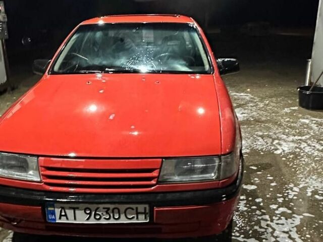 Опель Вектра 1989 в Яворове на Automoto.ua Красный Опель Вектра, объемом двигателя 1.8 л и пробегом 460 тыс. км за 899 $, фото 4 на Automoto.ua