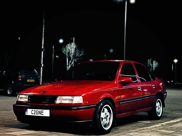 Красный Опель Вектра, объемом двигателя 2 л и пробегом 294 тыс. км за 1600 $, фото 9 на Automoto.ua