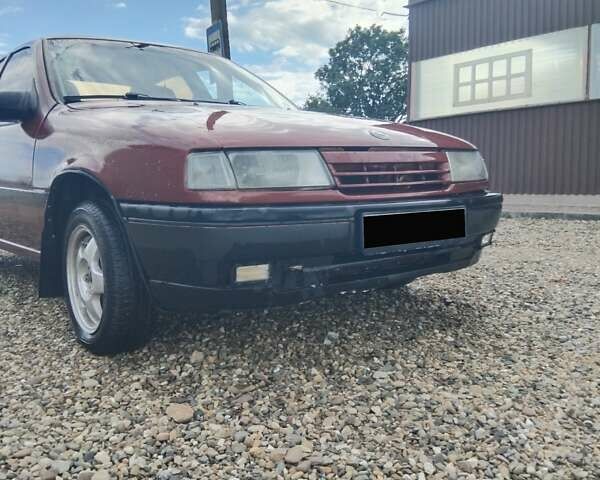 Красный Опель Вектра, объемом двигателя 1.6 л и пробегом 429 тыс. км за 2000 $, фото 1 на Automoto.ua