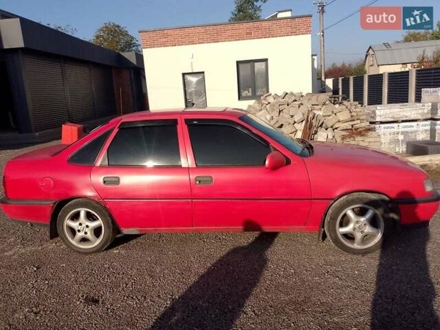 Опель Вектра 1989 в Львове на Automoto.ua Красный Опель Вектра, объемом двигателя 1.8 л и пробегом 100 тыс. км за 1000 $, фото 7 на Automoto.ua
