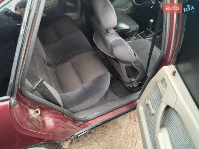 Червоний Опель Вектра, об'ємом двигуна 2 л та пробігом 260 тис. км за 1150 $, фото 9 на Automoto.ua