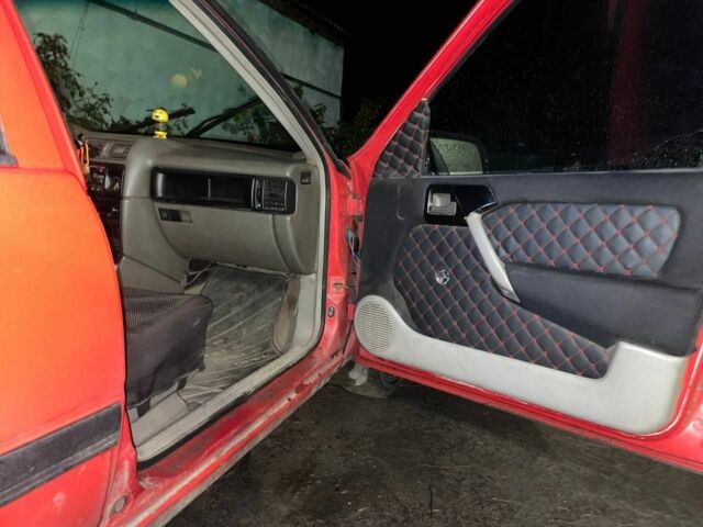 Красный Опель Вектра, объемом двигателя 1.6 л и пробегом 1 тыс. км за 1500 $, фото 9 на Automoto.ua