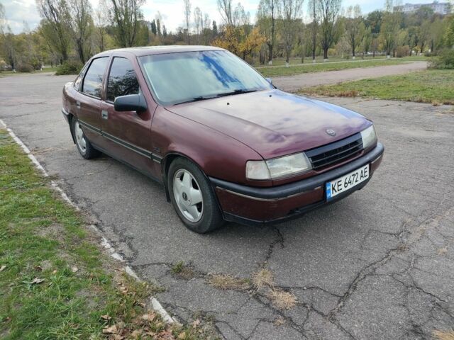 Красный Опель Вектра, объемом двигателя 1.6 л и пробегом 3 тыс. км за 1300 $, фото 3 на Automoto.ua