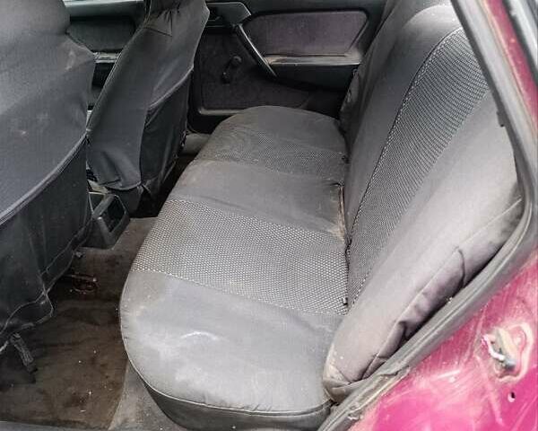 Червоний Опель Вектра, об'ємом двигуна 1.7 л та пробігом 364 тис. км за 890 $, фото 11 на Automoto.ua