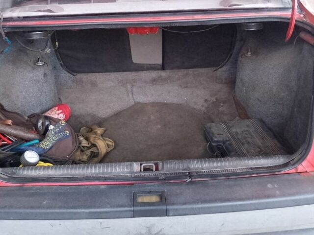 Красный Опель Вектра, объемом двигателя 1.6 л и пробегом 1 тыс. км за 1500 $, фото 13 на Automoto.ua