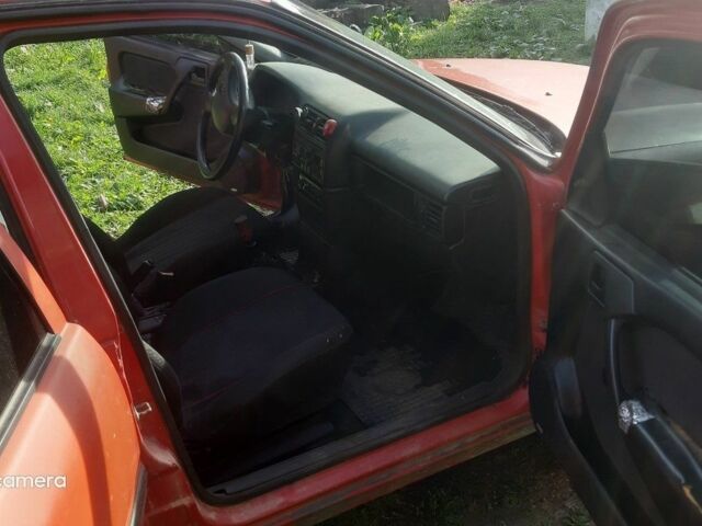 Красный Опель Вектра, объемом двигателя 0 л и пробегом 340 тыс. км за 500 $, фото 3 на Automoto.ua