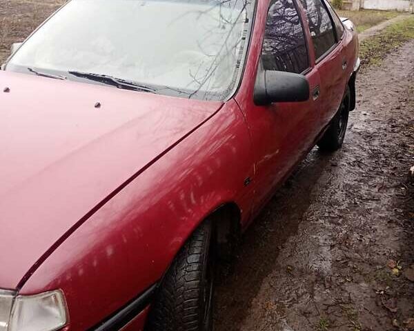 Червоний Опель Вектра, об'ємом двигуна 2 л та пробігом 350 тис. км за 700 $, фото 5 на Automoto.ua