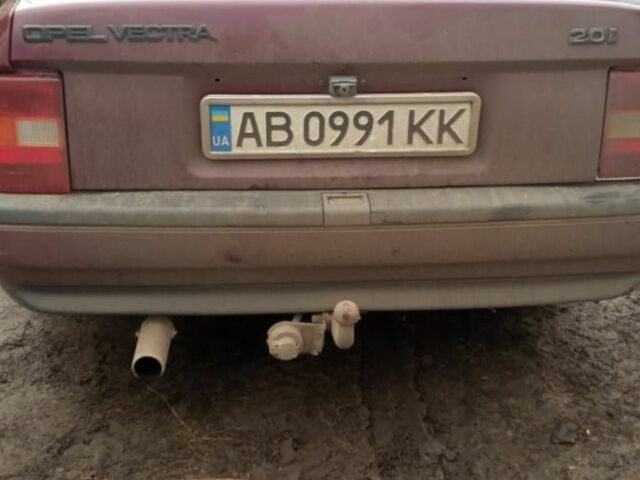 Красный Опель Вектра, объемом двигателя 2 л и пробегом 268 тыс. км за 1500 $, фото 1 на Automoto.ua