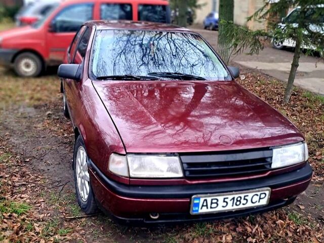 Красный Опель Вектра, объемом двигателя 2 л и пробегом 350 тыс. км за 1250 $, фото 1 на Automoto.ua
