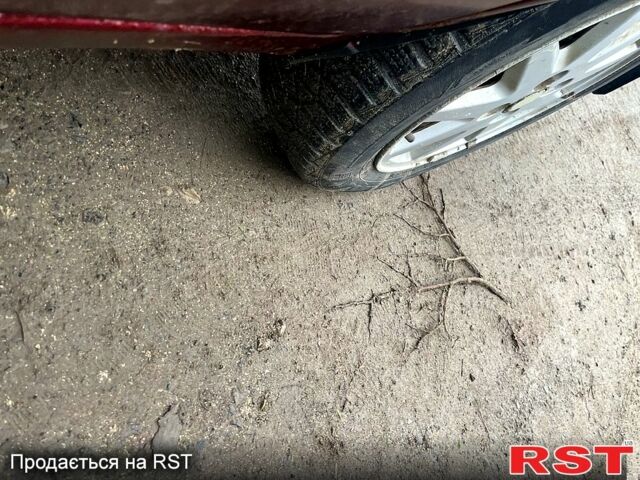 Красный Опель Вектра, объемом двигателя 2 л и пробегом 350 тыс. км за 1250 $, фото 10 на Automoto.ua