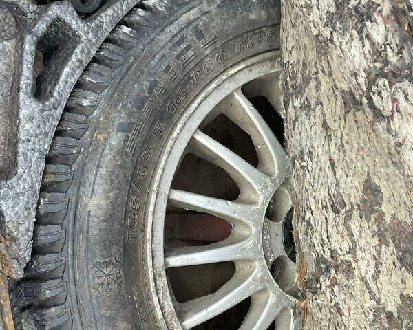 Красный Опель Вектра, объемом двигателя 1.8 л и пробегом 280 тыс. км за 1500 $, фото 19 на Automoto.ua