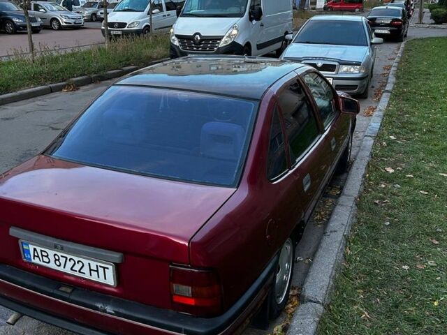 Красный Опель Вектра, объемом двигателя 2 л и пробегом 300 тыс. км за 1600 $, фото 5 на Automoto.ua