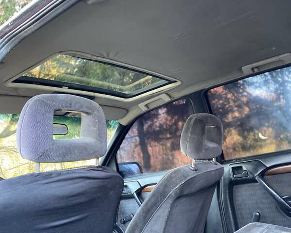 Опель Вектра 1990 у Самборе на Automoto.ua Червоний Опель Вектра, об'ємом двигуна 1.8 л та пробігом 280 тис. км за 1150 $, фото 18 на Automoto.ua