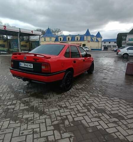 Красный Опель Вектра, объемом двигателя 2 л и пробегом 300 тыс. км за 1700 $, фото 1 на Automoto.ua