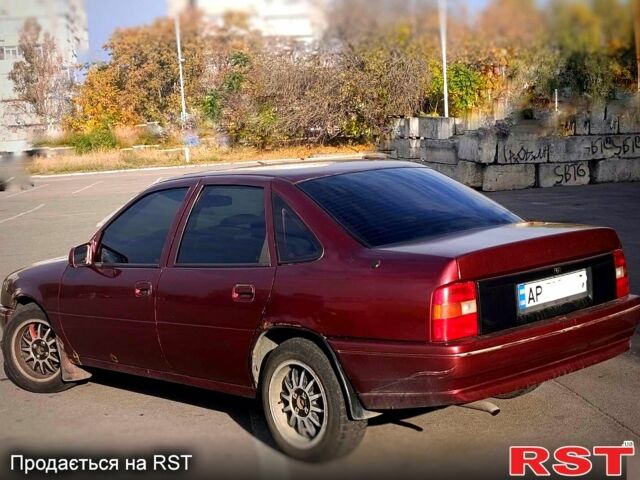 Красный Опель Вектра, объемом двигателя 1.6 л и пробегом 323 тыс. км за 1400 $, фото 1 на Automoto.ua