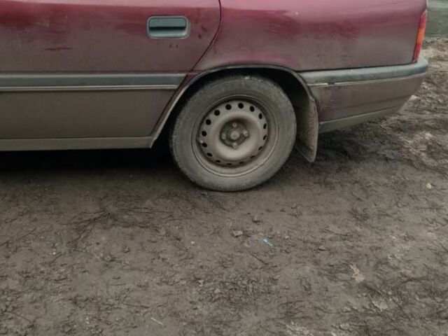 Красный Опель Вектра, объемом двигателя 2 л и пробегом 268 тыс. км за 1500 $, фото 3 на Automoto.ua