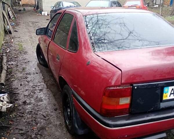 Червоний Опель Вектра, об'ємом двигуна 2 л та пробігом 350 тис. км за 700 $, фото 1 на Automoto.ua