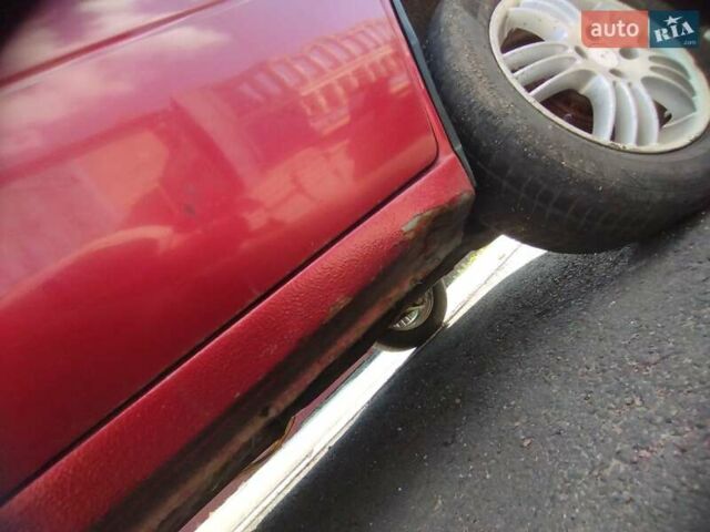 Червоний Опель Вектра, об'ємом двигуна 1.7 л та пробігом 242 тис. км за 1300 $, фото 10 на Automoto.ua