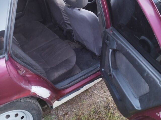 Красный Опель Вектра, объемом двигателя 2 л и пробегом 263 тыс. км за 360 $, фото 9 на Automoto.ua