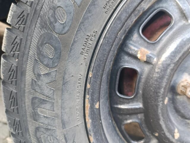 Красный Опель Вектра, объемом двигателя 1.6 л и пробегом 347 тыс. км за 1800 $, фото 4 на Automoto.ua