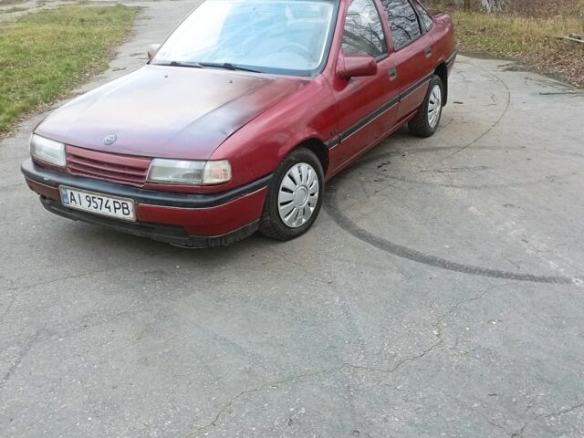 Червоний Опель Вектра, об'ємом двигуна 1.8 л та пробігом 300 тис. км за 1000 $, фото 2 на Automoto.ua