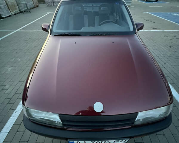 Красный Опель Вектра, объемом двигателя 2 л и пробегом 132 тыс. км за 2400 $, фото 1 на Automoto.ua