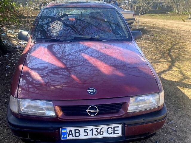Красный Опель Вектра, объемом двигателя 2 л и пробегом 0 тыс. км за 1450 $, фото 8 на Automoto.ua