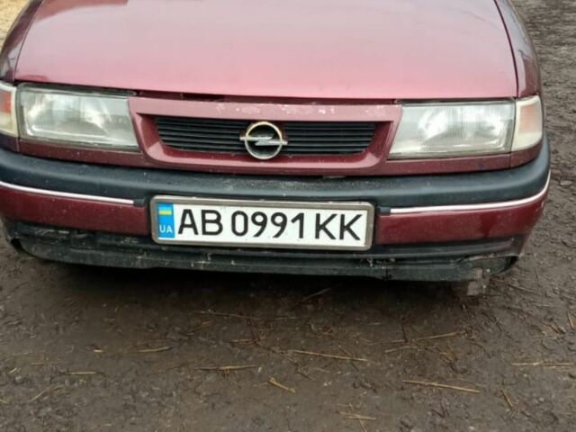 Красный Опель Вектра, объемом двигателя 2 л и пробегом 268 тыс. км за 1500 $, фото 5 на Automoto.ua
