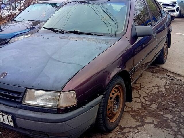 Красный Опель Вектра, объемом двигателя 1.6 л и пробегом 290 тыс. км за 1350 $, фото 2 на Automoto.ua