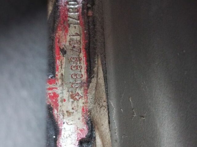 Красный Опель Вектра, объемом двигателя 2 л и пробегом 450 тыс. км за 600 $, фото 4 на Automoto.ua