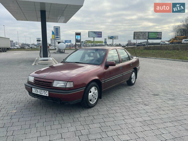 Красный Опель Вектра, объемом двигателя 1.8 л и пробегом 280 тыс. км за 1500 $, фото 9 на Automoto.ua