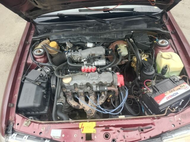 Красный Опель Вектра, объемом двигателя 2 л и пробегом 546 тыс. км за 1000 $, фото 4 на Automoto.ua