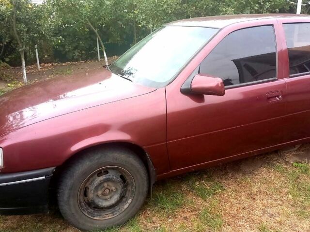 Червоний Опель Вектра, об'ємом двигуна 1.6 л та пробігом 50 тис. км за 1100 $, фото 3 на Automoto.ua