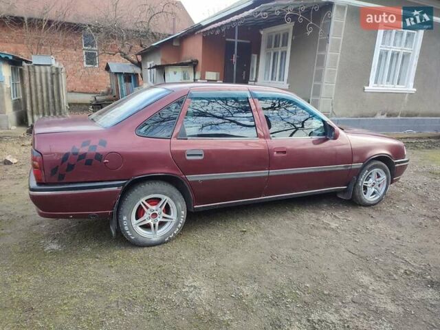 Красный Опель Вектра, объемом двигателя 1.8 л и пробегом 200 тыс. км за 1400 $, фото 3 на Automoto.ua