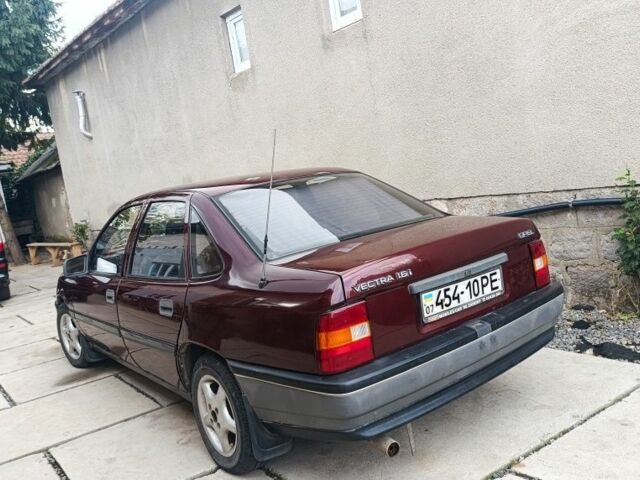 Червоний Опель Вектра, об'ємом двигуна 0 л та пробігом 300 тис. км за 2000 $, фото 1 на Automoto.ua