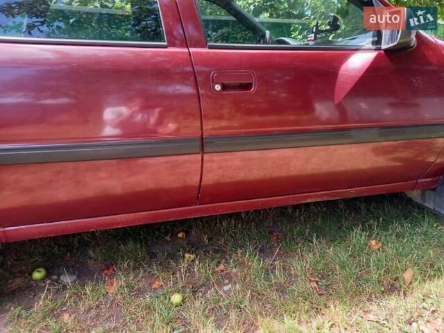 Красный Опель Вектра, объемом двигателя 0 л и пробегом 175 тыс. км за 1800 $, фото 4 на Automoto.ua