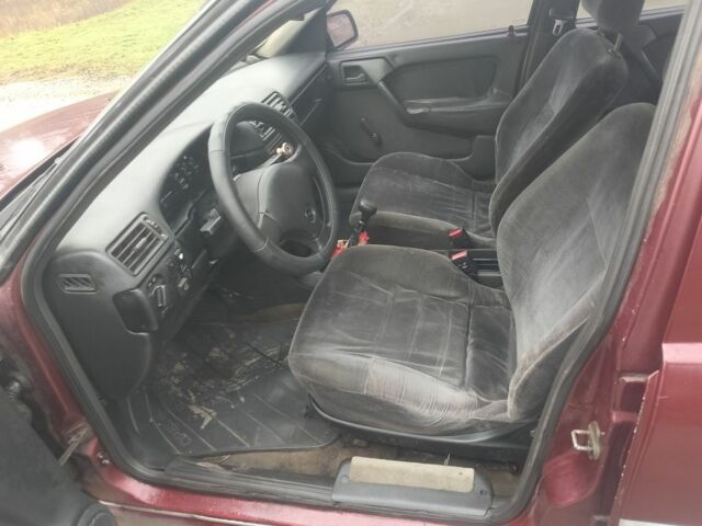 Красный Опель Вектра, объемом двигателя 2 л и пробегом 546 тыс. км за 1000 $, фото 5 на Automoto.ua