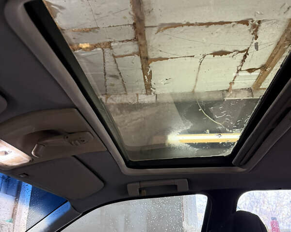 Красный Опель Вектра, объемом двигателя 1.6 л и пробегом 300 тыс. км за 1500 $, фото 24 на Automoto.ua